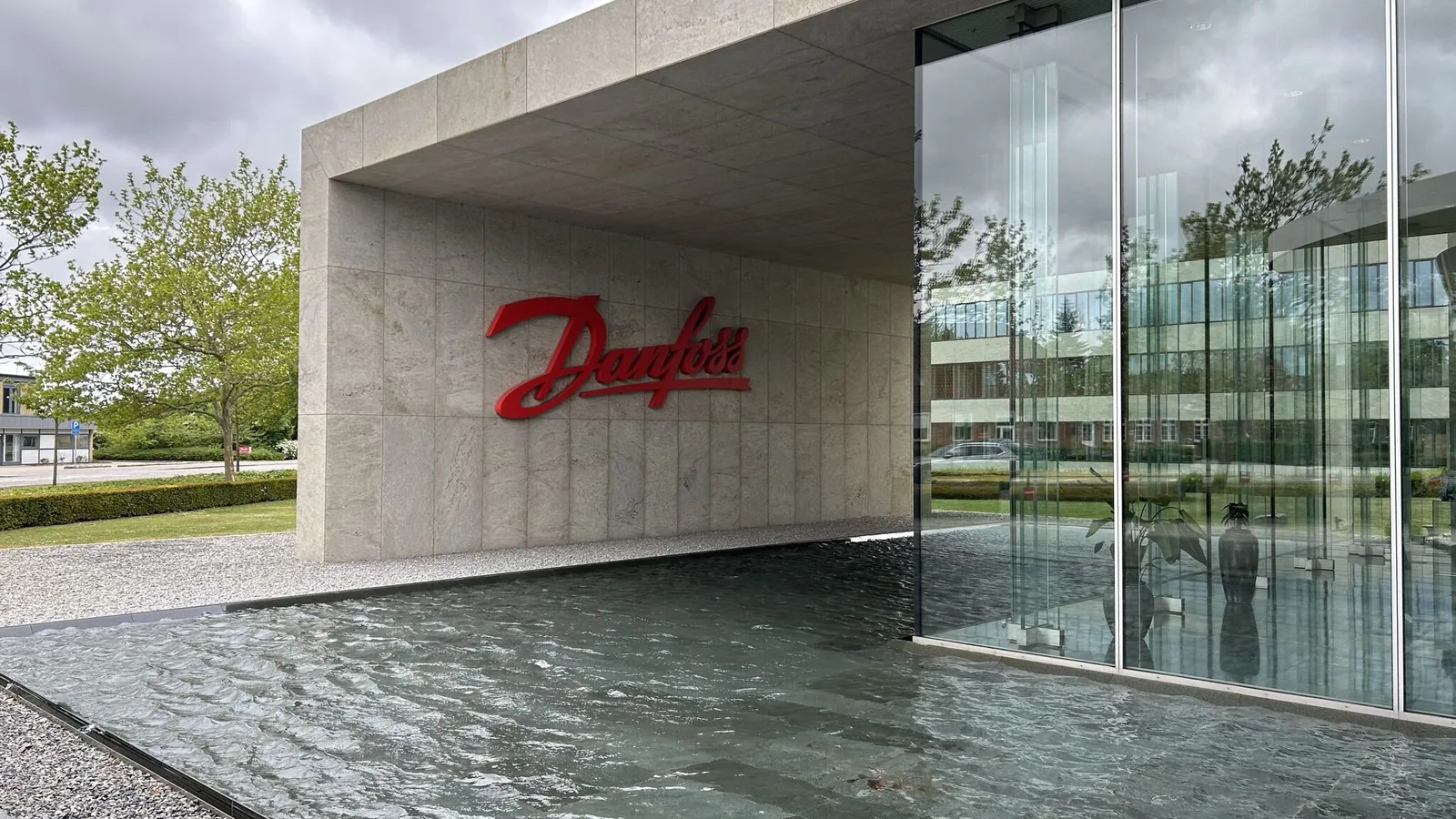 LED Controls: Danfoss Drives Authorised Partner