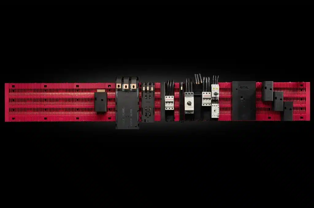 A horizontally installed RiLineX busbar with electronic components installed.