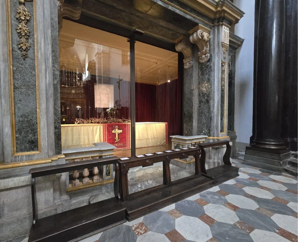 the turin shroud shrine