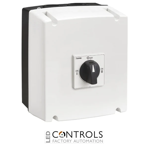 GAZ040ET8 - 4P CHANGEOVER SWITCH 40A ENCLOSED