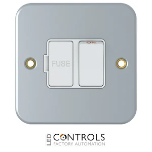 sm2132 chint 13a switched fused spur metalclad
