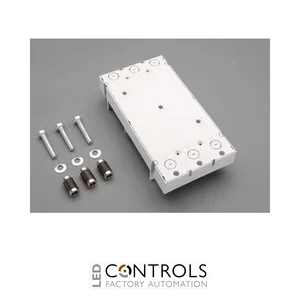32157 Wohner busbar adapter 570 A, 3-pole