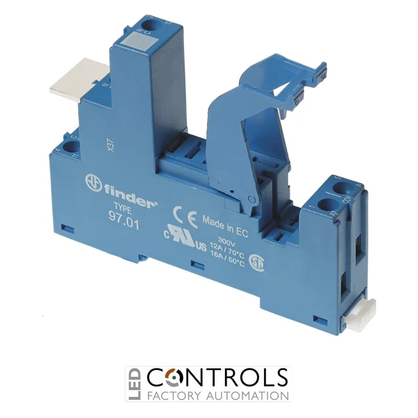 97.01SMA Finder socket for relays 46.61