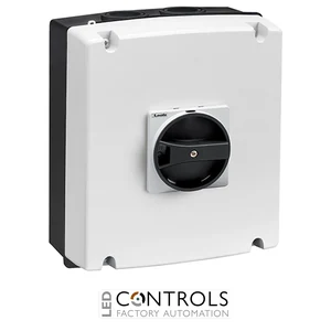 GAZ100CT4B - 4P SWITCH 100A-ENCLOS BLACK HAND.PADLOCK
