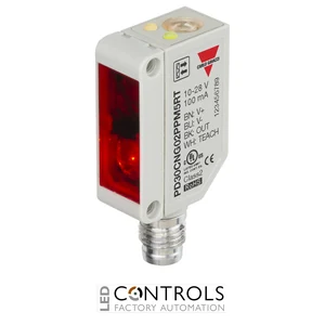 pd30cng02ppm5rt - retro reflective for transparent objects 2m range, pnp, 2m cable, remote teach
